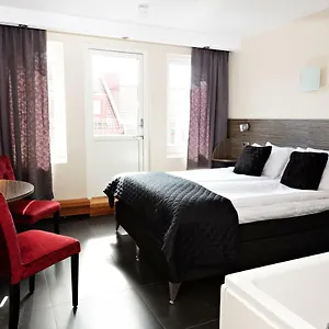3* Hotel Western Arena